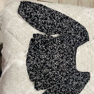 Ditsy Floral Shirred Back Bardot Peplum Blouse size L